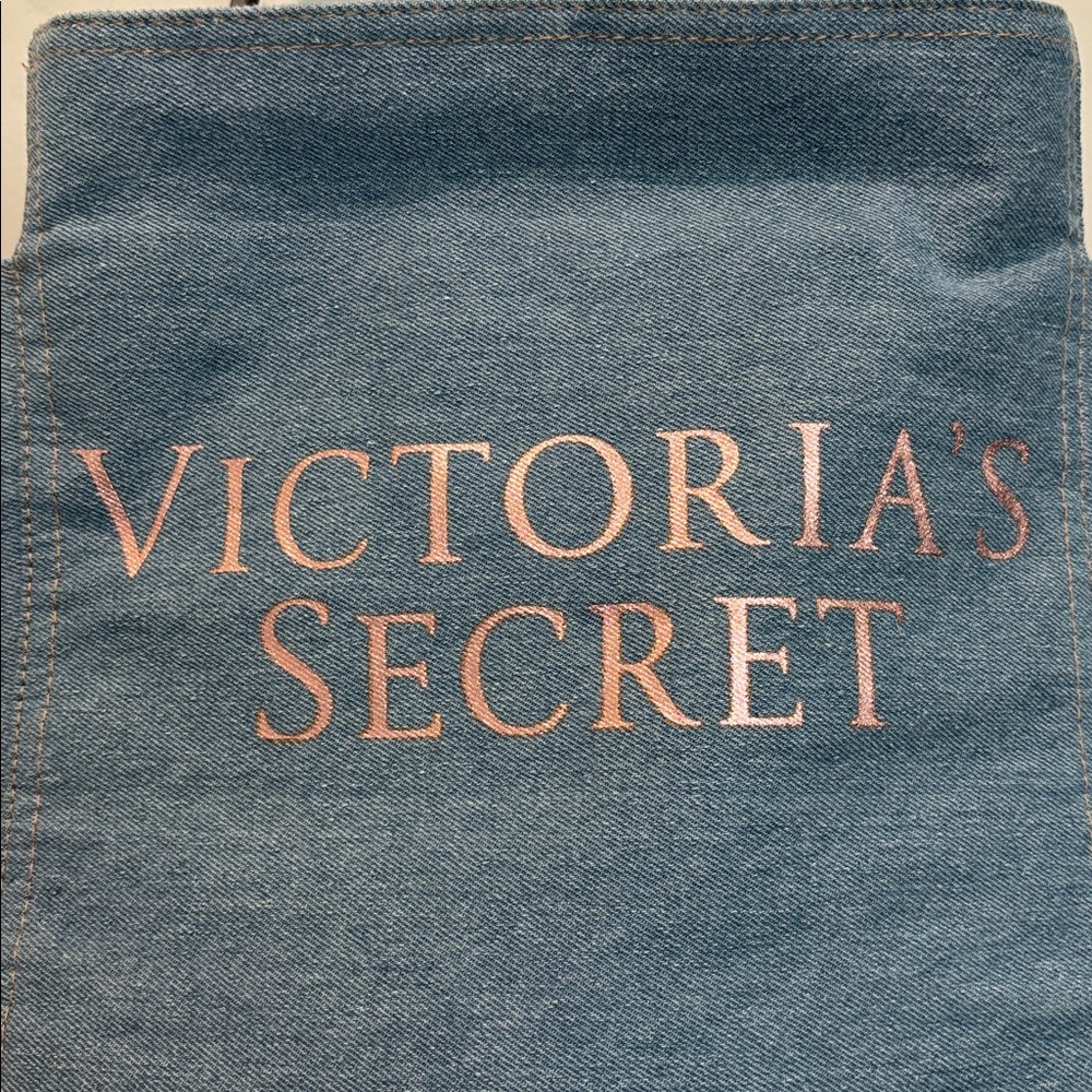 Victoria’s Secret Denim Blue Tote Black Straps Stud Detail Logo Bag - Picture 7 of 15